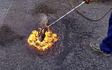 Friesthorpe flat roofing repairs